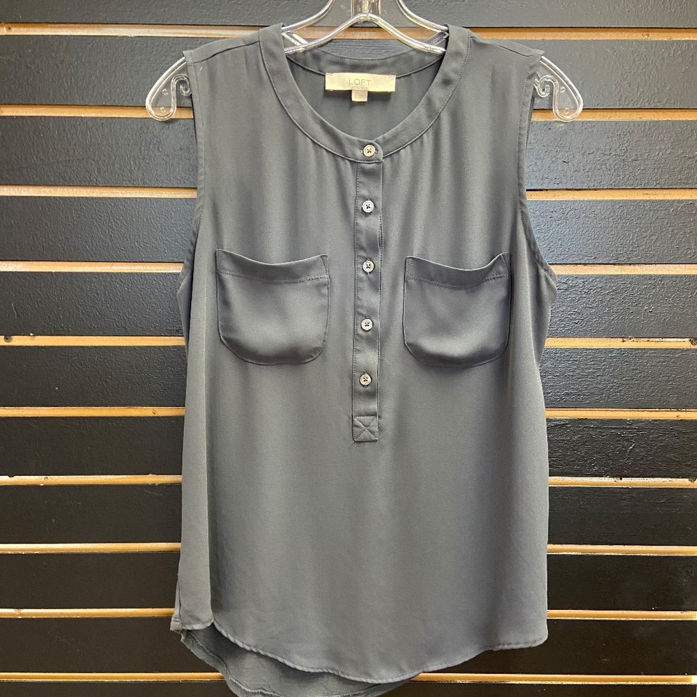 Loft Sleeveless gray top
